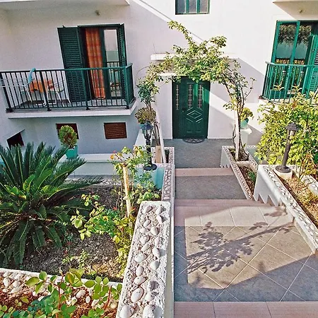 Gæstehus Studio Hvar 11589c 3*